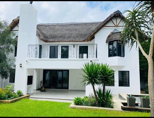 5 BEDROOM HOUSE FOR SALE IN FOURWAYS